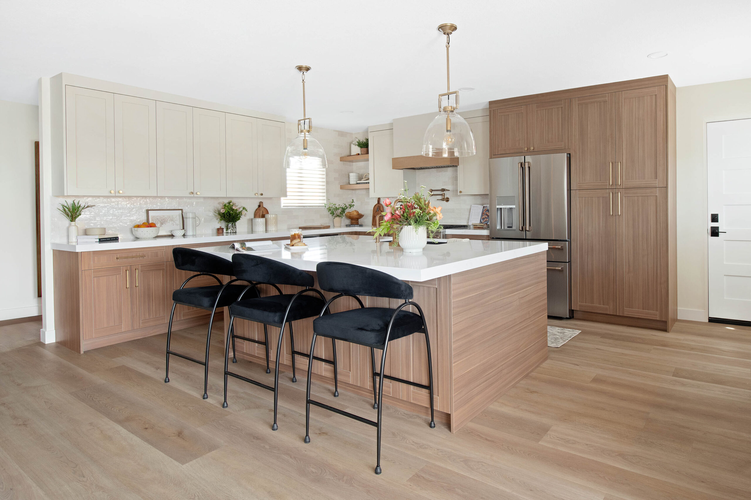 The Benefits of LVP Flooring in High-Traffic Areas